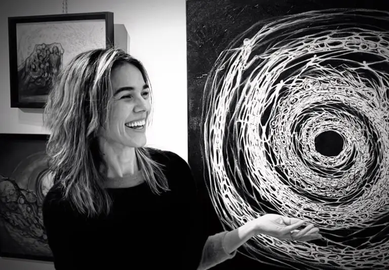 Victoria Mitchell - Artist